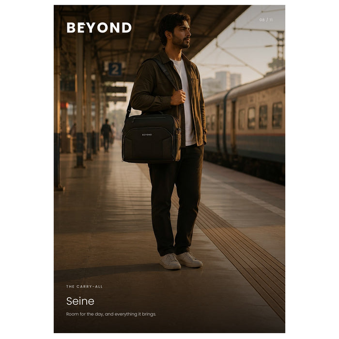Beyond - Seine  Messenger Bag