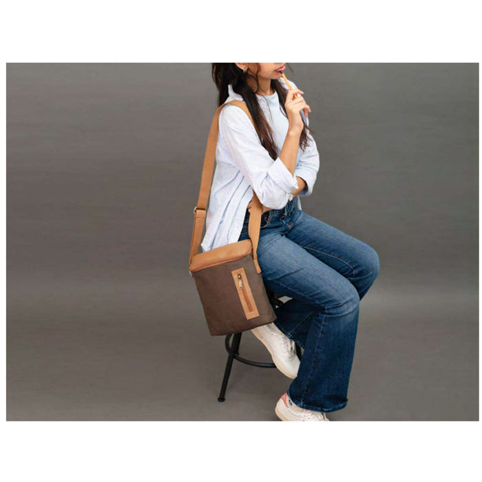 OBLIQUE-  TRAVELLER SLING BAG